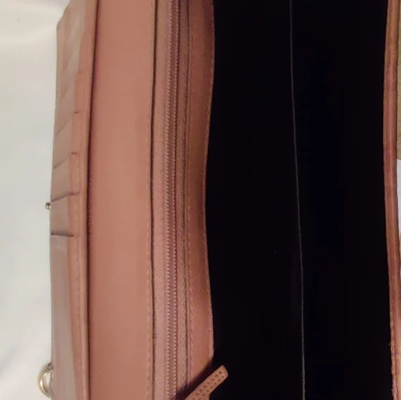 🔥Authentic Gucci Continental Pink Wallet - Picture 4 of 6
